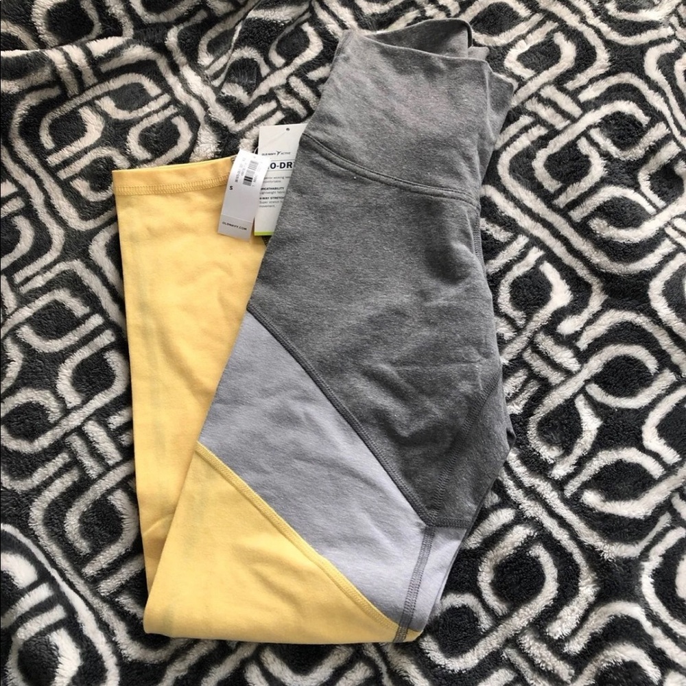 Old navy striped colored leggings 7/8 length NWT